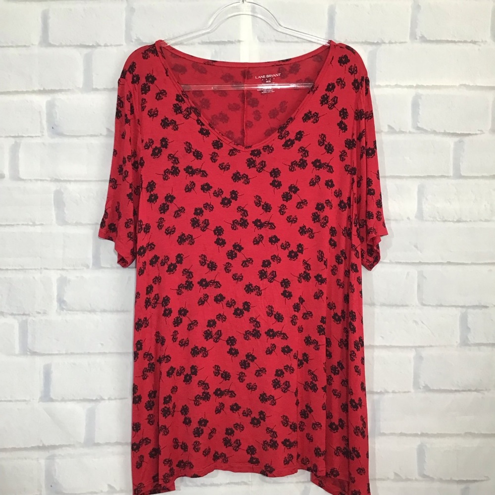 🍎 Lane Bryant Red Floral Top